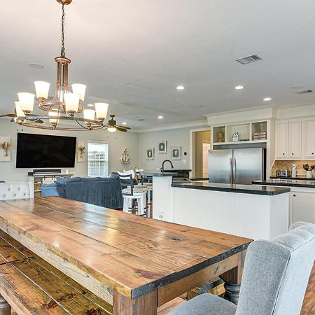 Large Group Gulf Retreat, Steps To Surfside Beach! エクステリア 写真