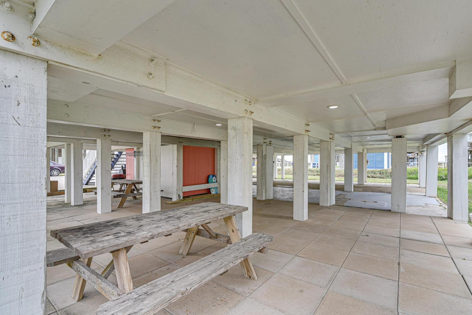 Large Group Gulf Retreat, Steps To Surfside Beach! エクステリア 写真