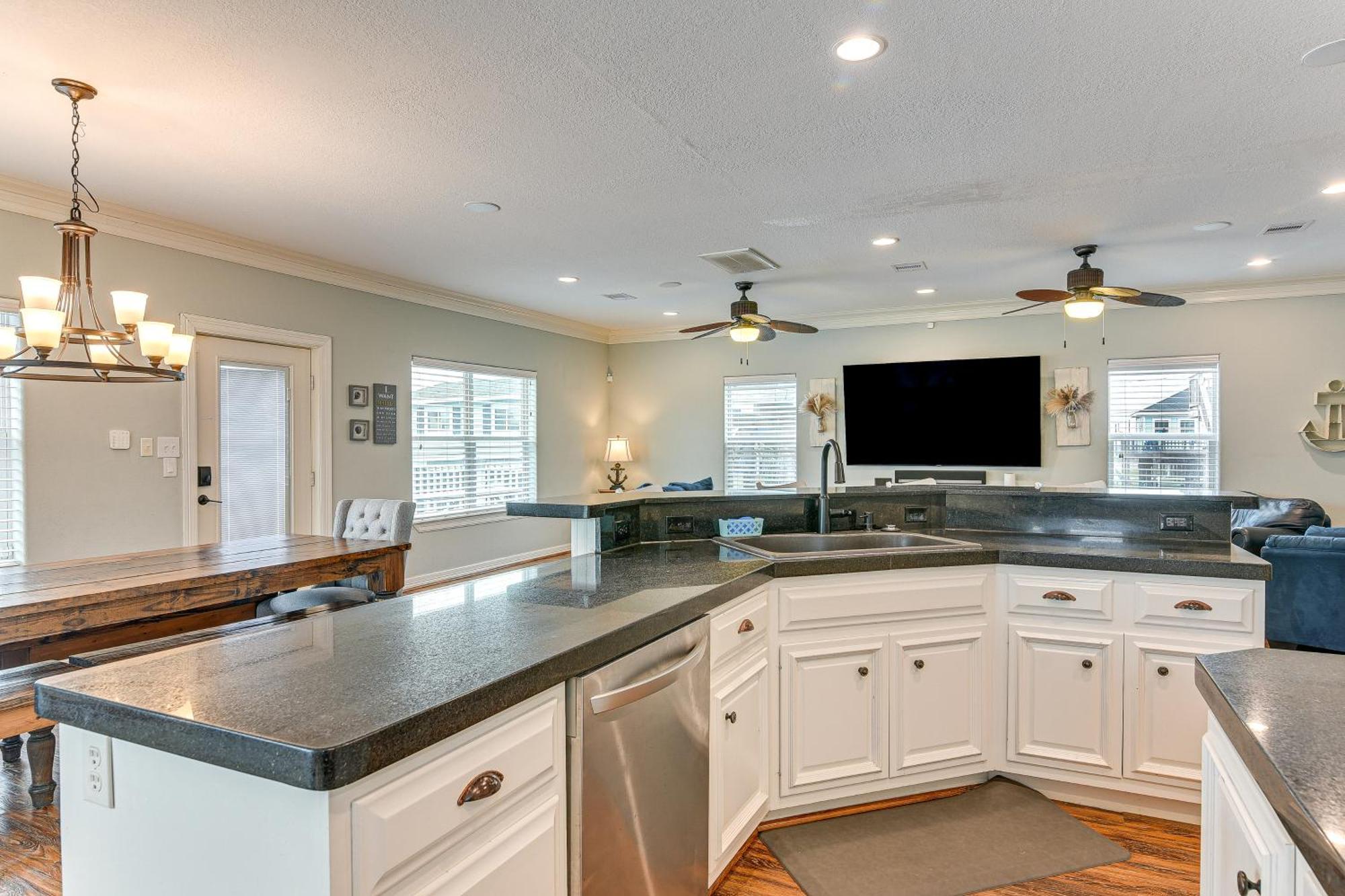 Large Group Gulf Retreat, Steps To Surfside Beach! エクステリア 写真