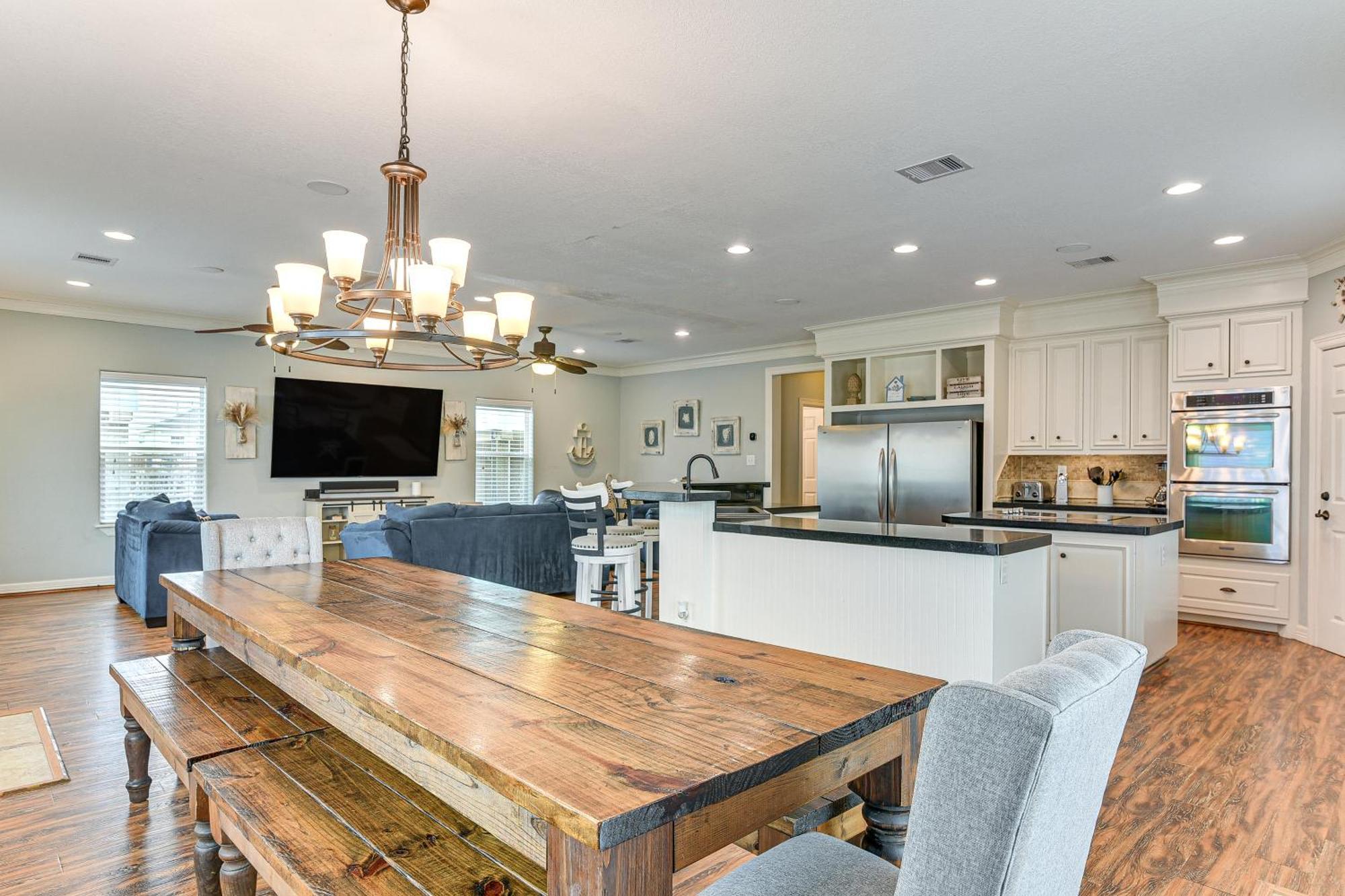 Large Group Gulf Retreat, Steps To Surfside Beach! エクステリア 写真