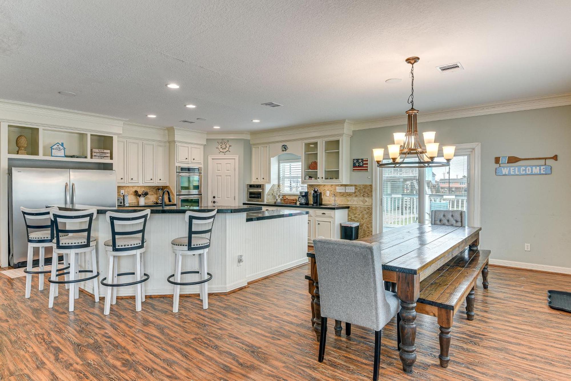 Large Group Gulf Retreat, Steps To Surfside Beach! エクステリア 写真