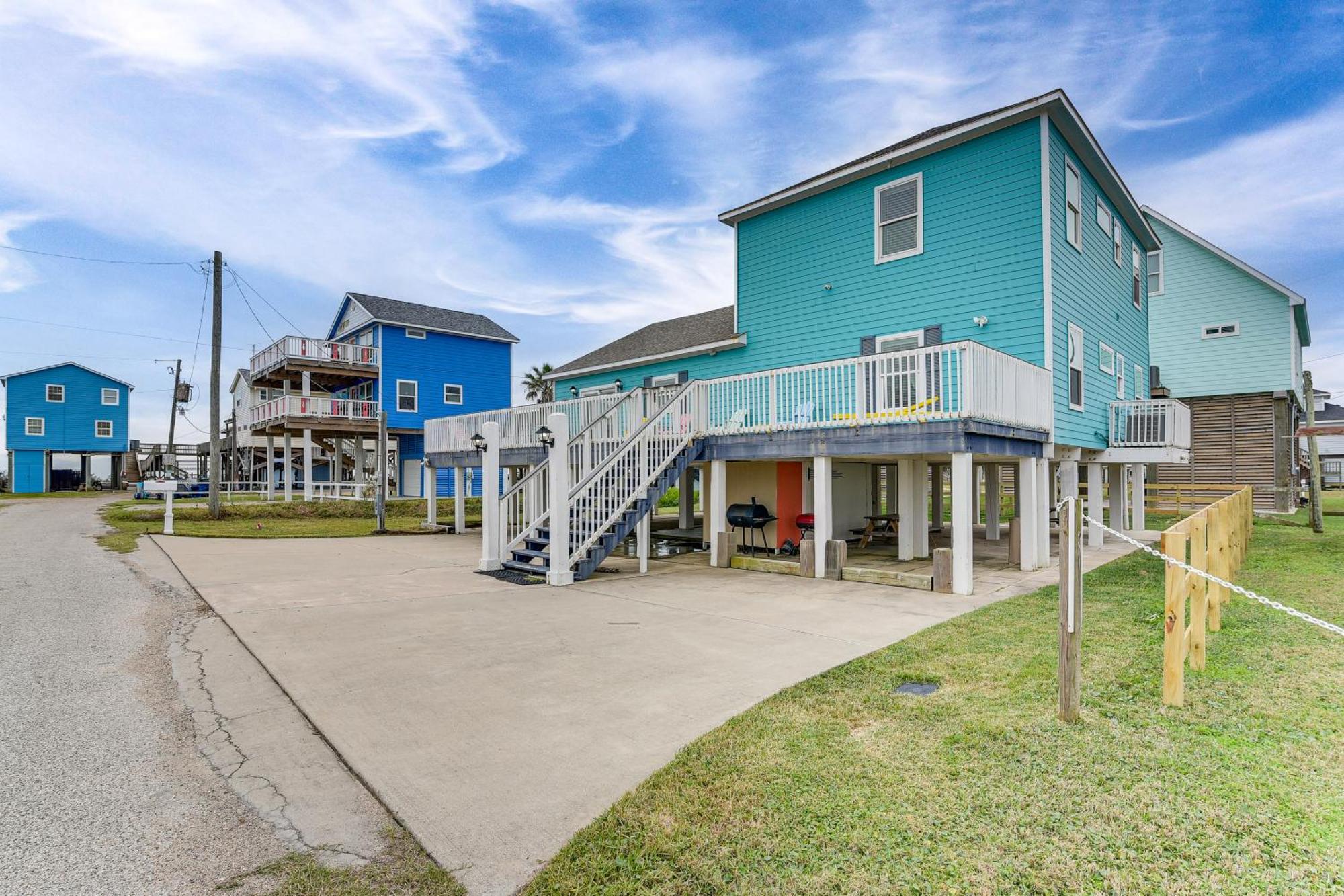 Large Group Gulf Retreat, Steps To Surfside Beach! エクステリア 写真